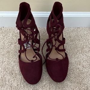Only worn once, size 9 Christian Siriano heels